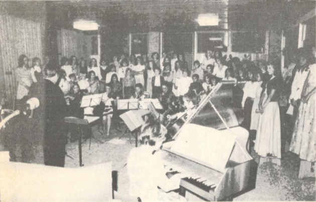 1975 - Einweihung Realschule (musikalische Umrahmung)
